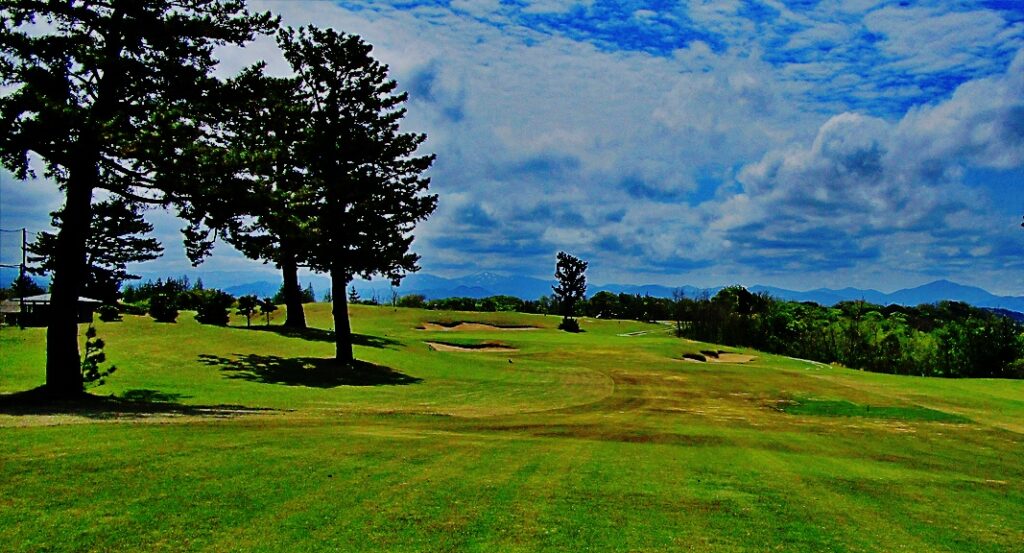 片山津　日本海14-３